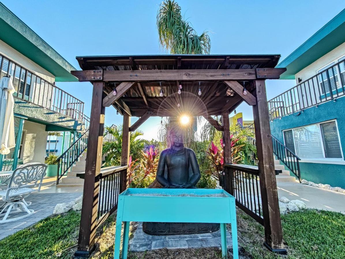 Tahitian Beach Resort Treasure Island Luaran gambar